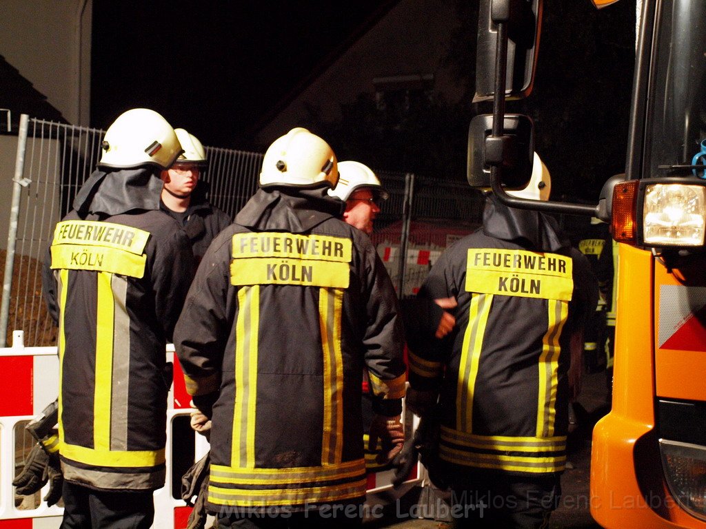 Haus droht einzustuerzen Koeln Brueck Eiserfelderstr P64.JPG